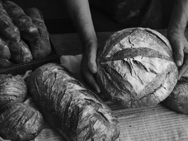 homemade-sourdough-bread-food-photography-recipe-idea.jpeg (1)